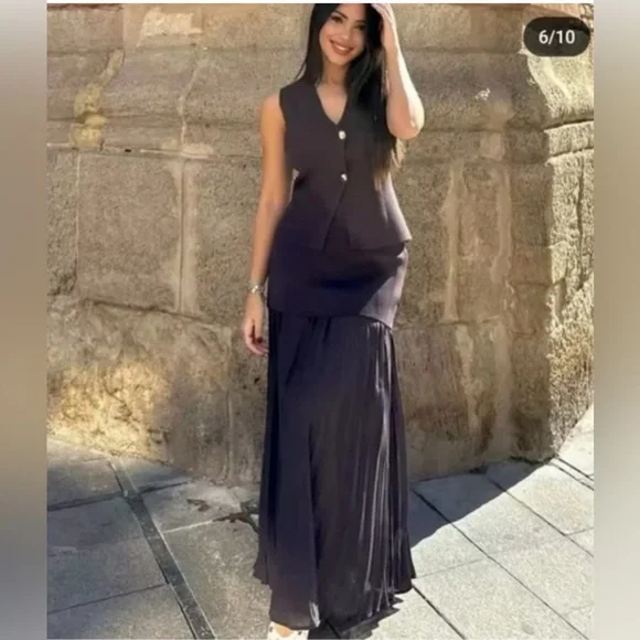 Zara Set - Picture 5 of 16